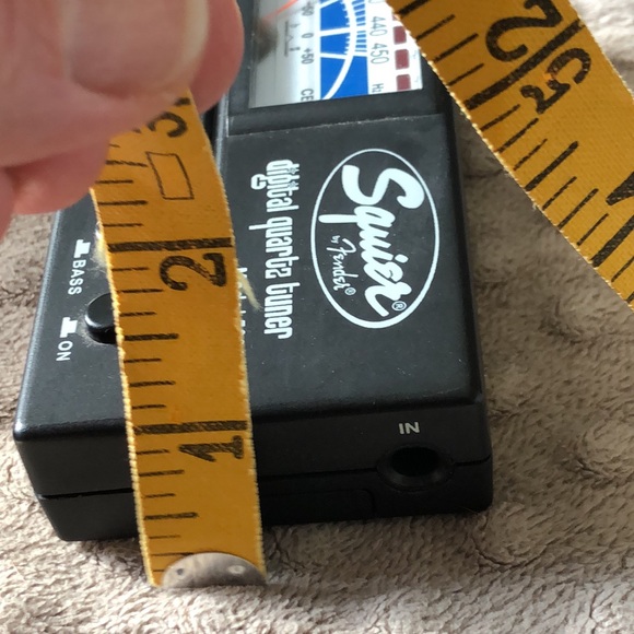 90s Squier By Fender Digital Quartz Guitar /Electric Guitar 🎸 Tuner Model 5006 - Picture 9 of 13